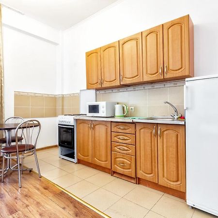 423 Lighthouse Apartments - Traveler'S Choice Almaty Esterno foto