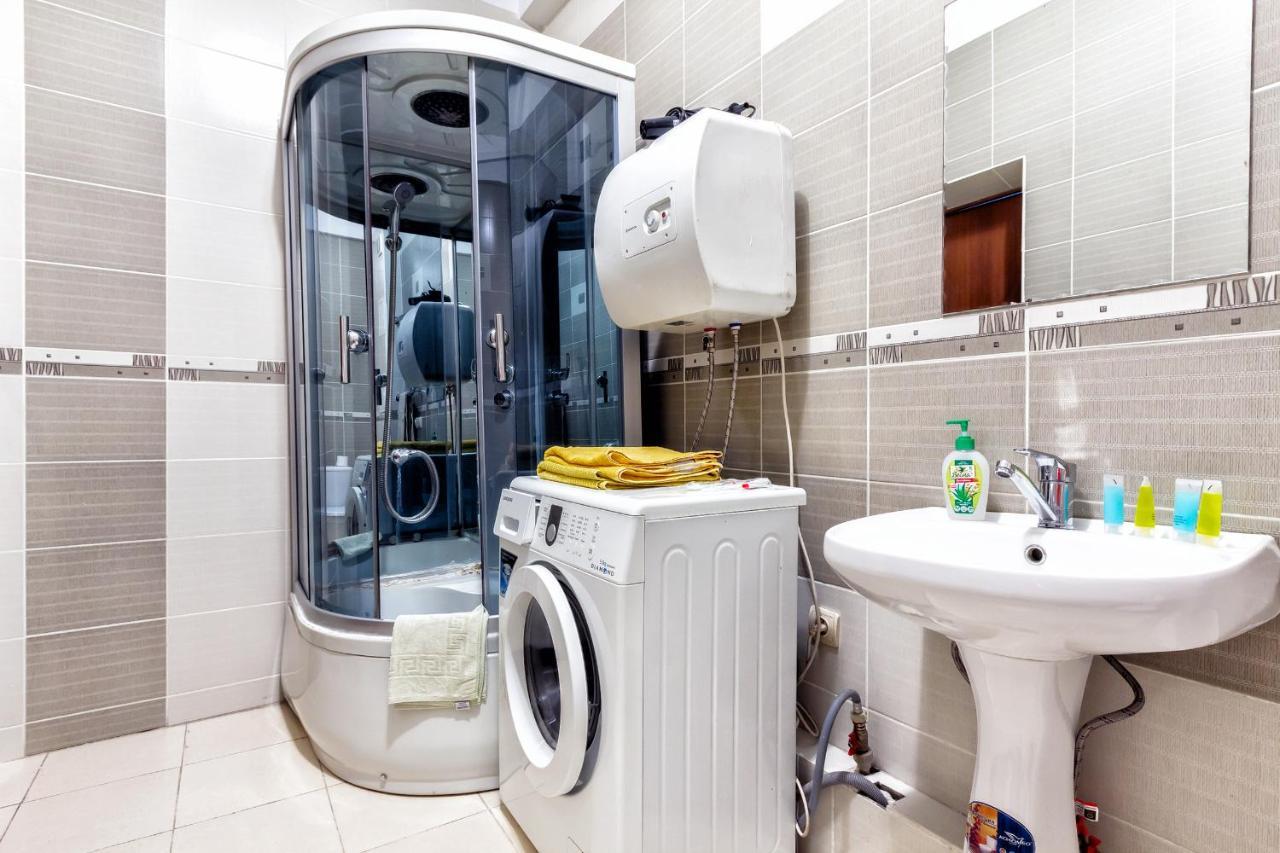 423 Lighthouse Apartments - Traveler'S Choice Almaty Esterno foto